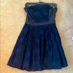 Bebe Strapless Cocktail/Homecoming Dress